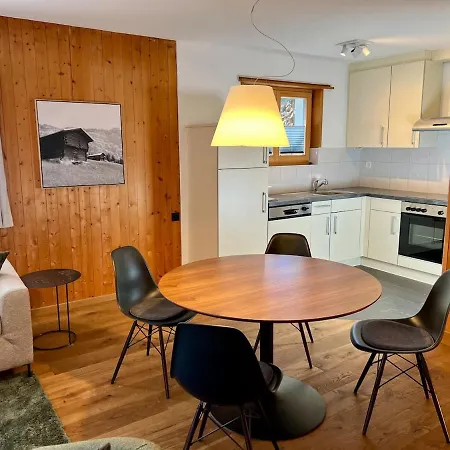 Apartment Gemuetliches Auf 1600m Hoehe Naehe Lenzerheide *